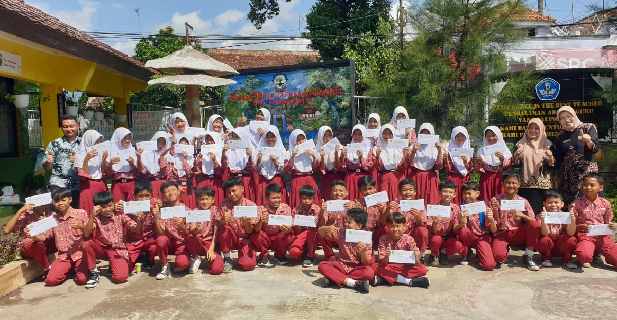 SDN Sagalaherang IV Luluskan 39 Siswa, Kepala Sekolah Minta Jangan Lupakan Almamater 