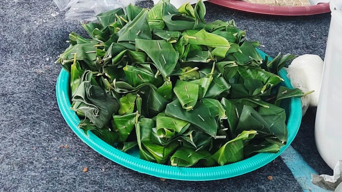 Mengenal Papais, Makanan Khas Ikon Desa Cisaat Subang
