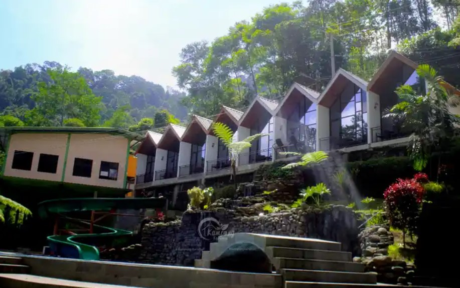 Villa Murah Dekat Wisata Kampung Karuhun Sumedang
