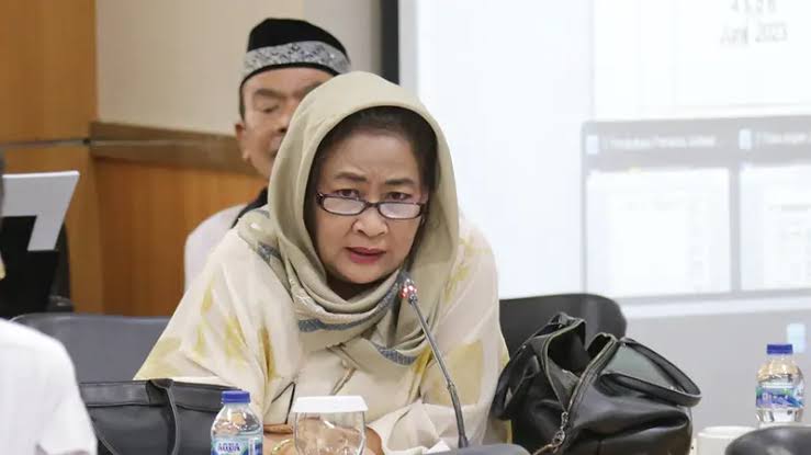 Cinta Mega Anggota DPRD DKI Jakarta Yang Diduga Main Slot Saat Rapat, Mempunyai Kekayaan Rp. 7,6 Milyar