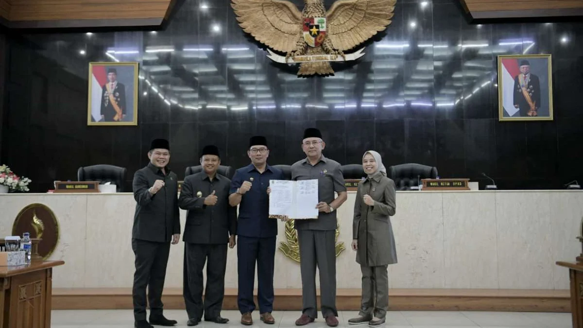 Jabatan Ridwan Kamil - Uu Ruzhanul Ulum Berakhir 5 September 2023, DPRD Jabar Umumkan Pengusulan Pemberhentian