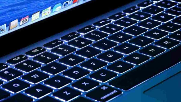 Cara menyalakan lampu Keyboard laptop
