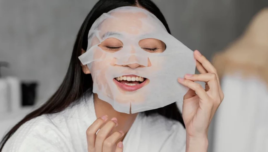 10 Rekomendasi Masker Wajah Alami yang Ampuh Mengatasi Jerawat