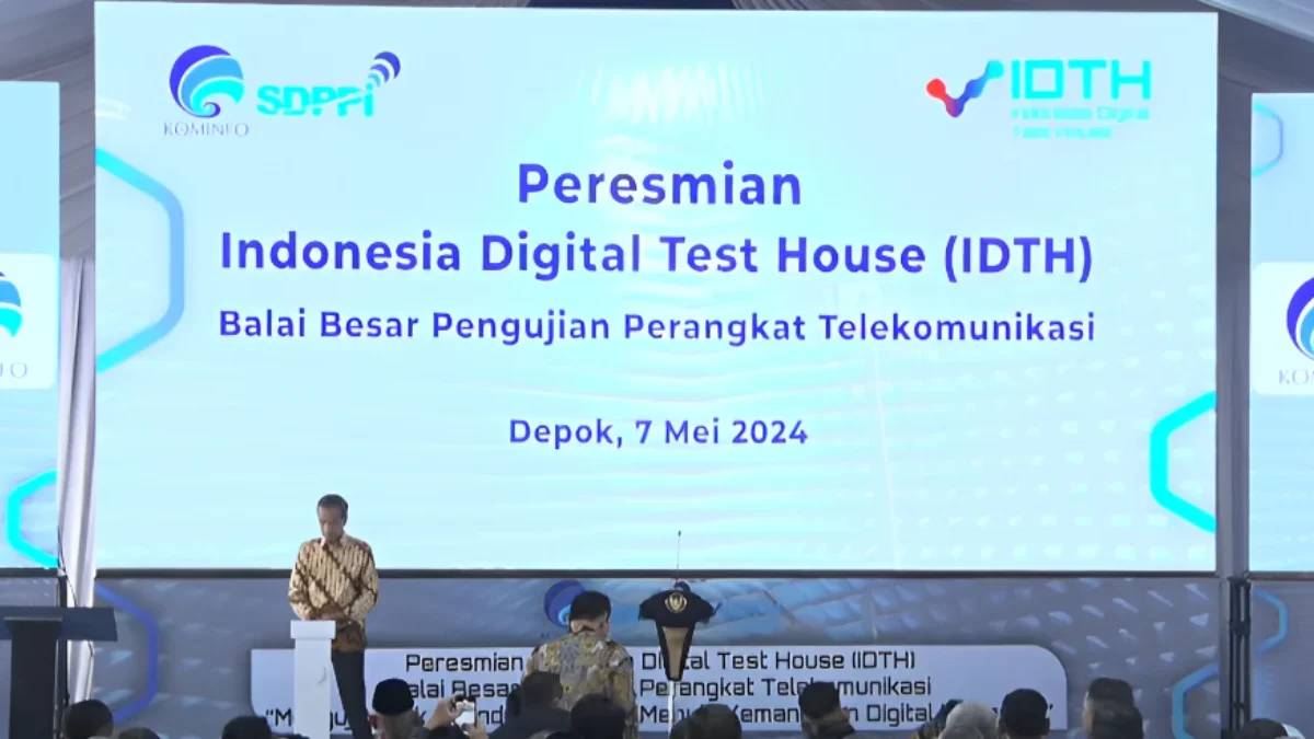 Presiden Jokowi Resmikan IDTH Laboratorium Uji Hp di Depok