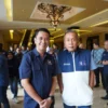 Asep Rochman Dimyati (ARD) bersama dengan Ketua DPW Nasdem Jabar Saan Mustofa di Bandung, Sabtu (8/6).