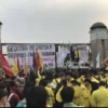 Gerakan Pro Rakyat! Suara Masyarakat Menggema di Depan DPR