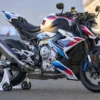 BMW M 1000 R: Naked Bike Buas dengan DNA Motorsport