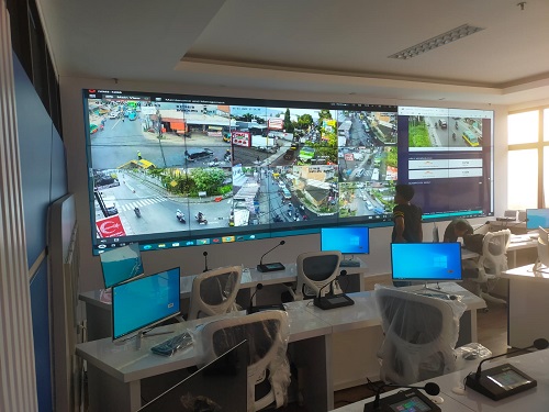 CC ROOM: Ruangan Command Centre Room akan memantau dan mengendalikan lalu lintas dengan menggunakan Ruang Automatic Traffic Control System. (EKO SETIONO/ PASUNDAN EKSPRES)